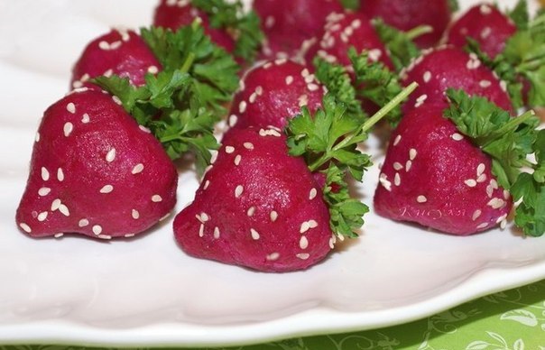 клубничка из свеклы